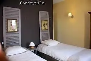 D'hotes La Verrerie Du Gast Bed & Breakfast Tanville