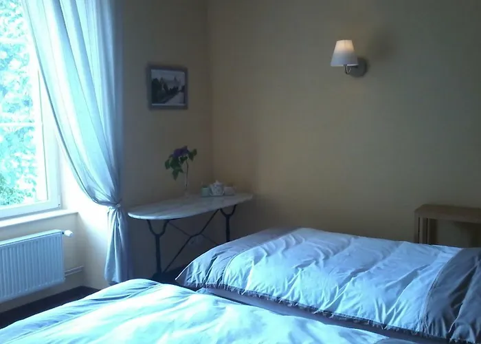 Bed & Breakfast D'hotes La Verrerie Du Gast Tanville